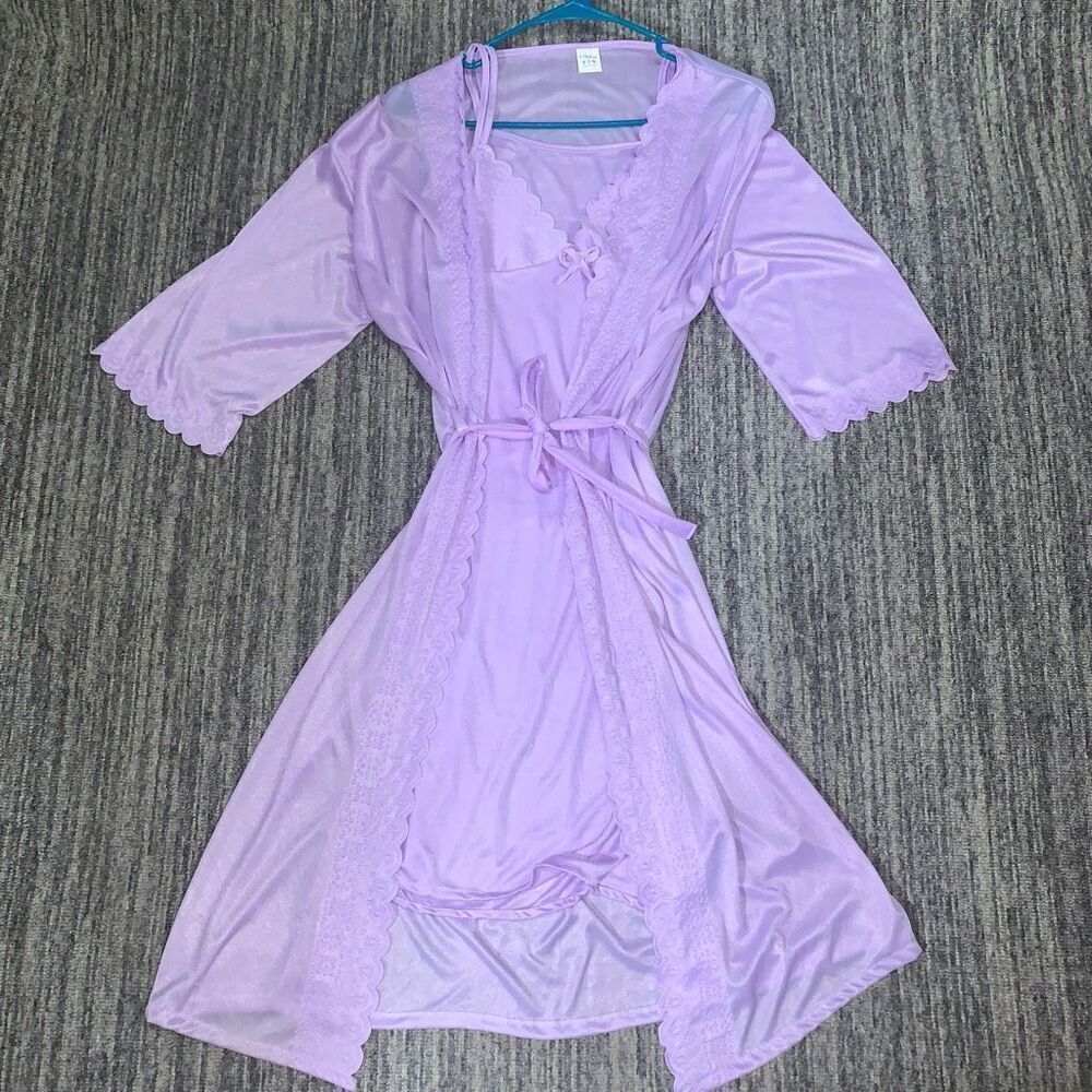 YiZhiFang Womens Size Medium 2 Piece Chemise Robe Set Purple Belted Flowy